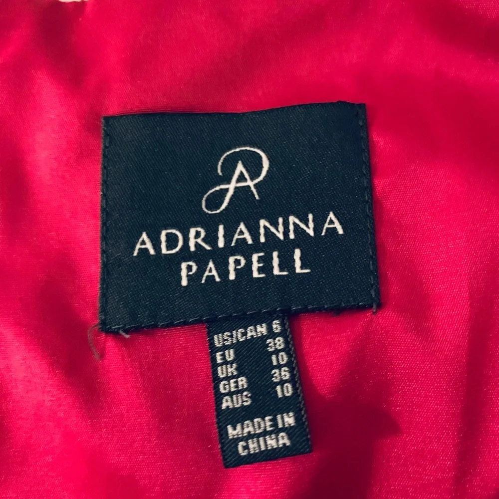 Adrianna Papell Fuchsia Lace V-neck Cap Sleeve Desk